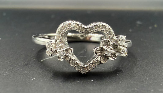 Open Heart Bloom Ring