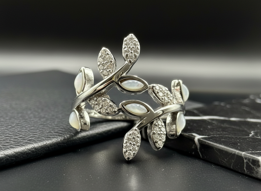 Pearl Leaf Crown Ring